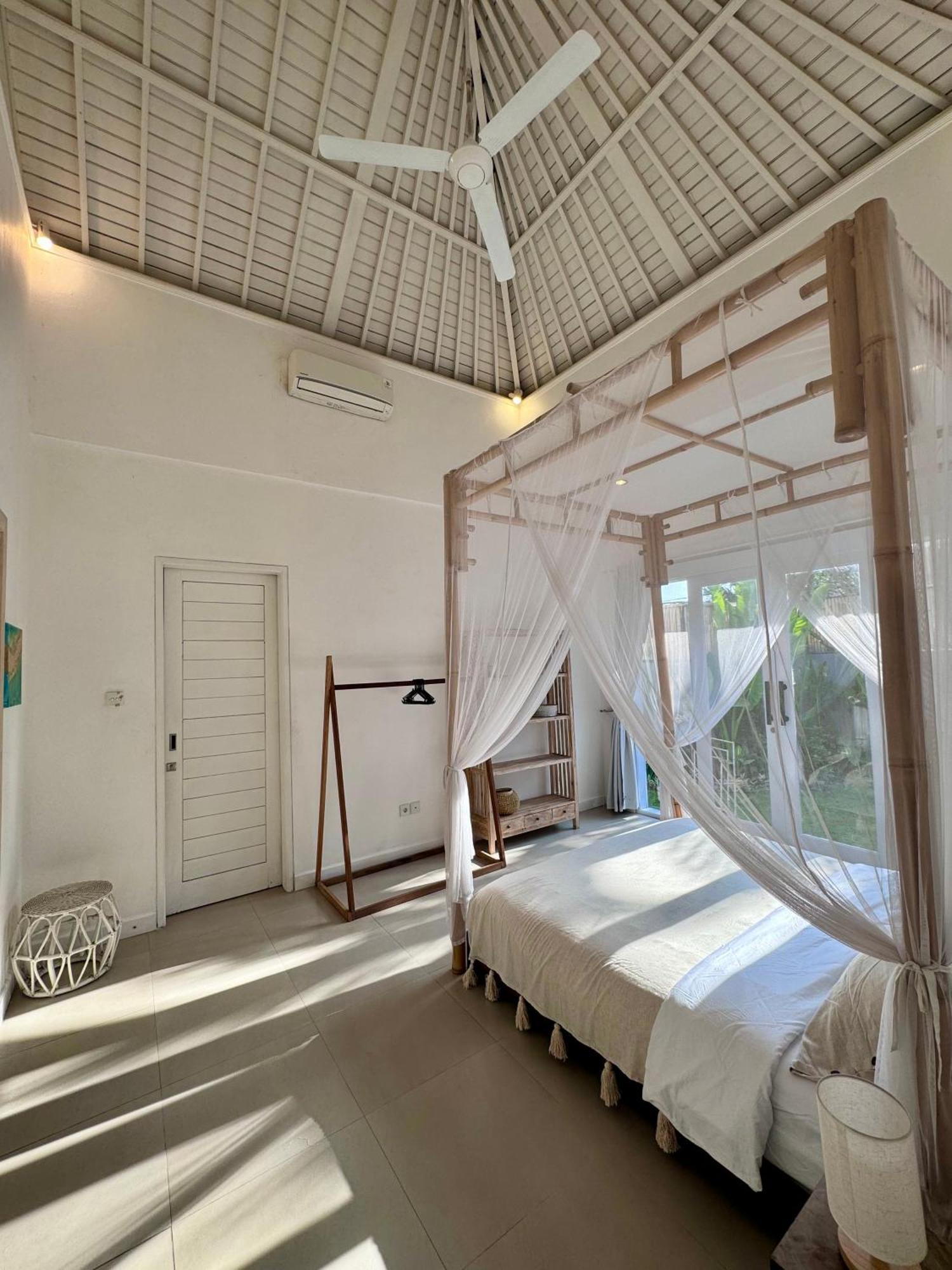 Canggu Central Hostel Eksteriør billede